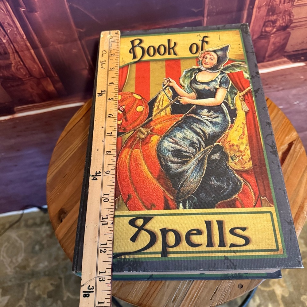 Vintage Look Distressed Book of Spells Faux Book Witch Halloween Stash Remote - Picture 15 of 17